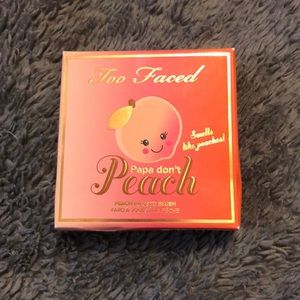 Too Faced Papa Don’t Peach (Peach-infused Blush)